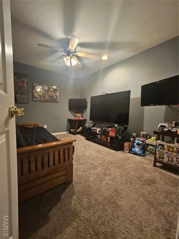 139 Lyle Curtis Circle, Waynesville, MO 65583