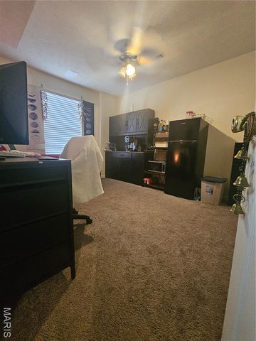 139 Lyle Curtis Circle, Waynesville, MO 65583