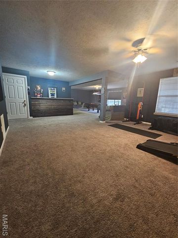 139 Lyle Curtis Circle, Waynesville, MO 65583