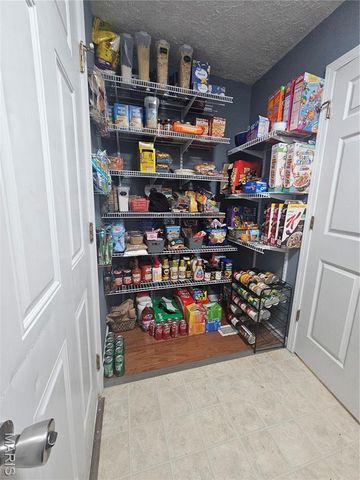 139 Lyle Curtis Circle, Waynesville, MO 65583