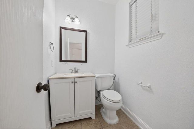 13150 Lawsons Creek Lane, Houston, TX 77072