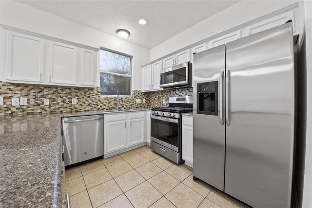 13150 Lawsons Creek Lane, Houston, TX 77072