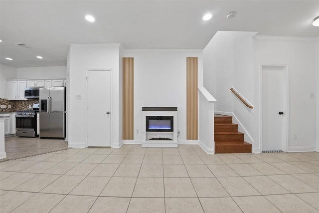 13150 Lawsons Creek Lane, Houston, TX 77072