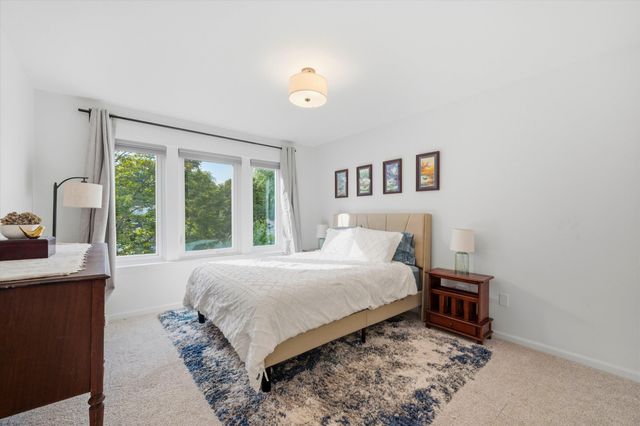 7963 Lake Crest Drive, Ypsilanti Twp, MI 48197