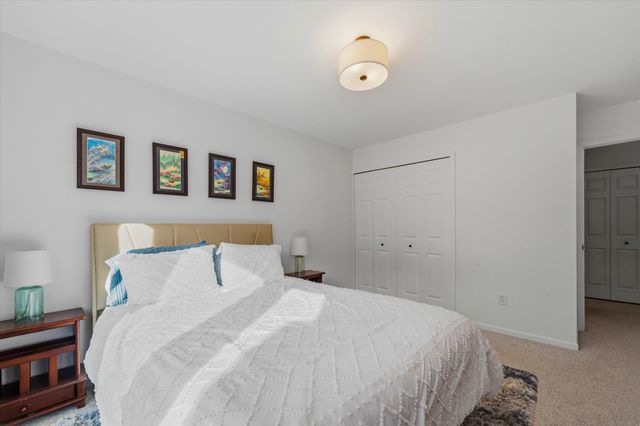 7963 Lake Crest Drive, Ypsilanti Twp, MI 48197