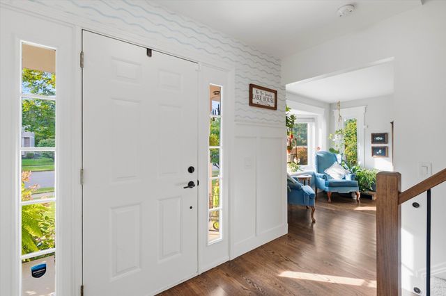 7963 Lake Crest Drive, Ypsilanti Twp, MI 48197