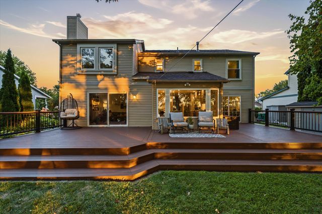 7963 Lake Crest Drive, Ypsilanti Twp, MI 48197