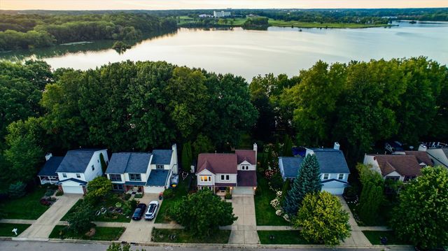 7963 Lake Crest Drive, Ypsilanti Twp, MI 48197