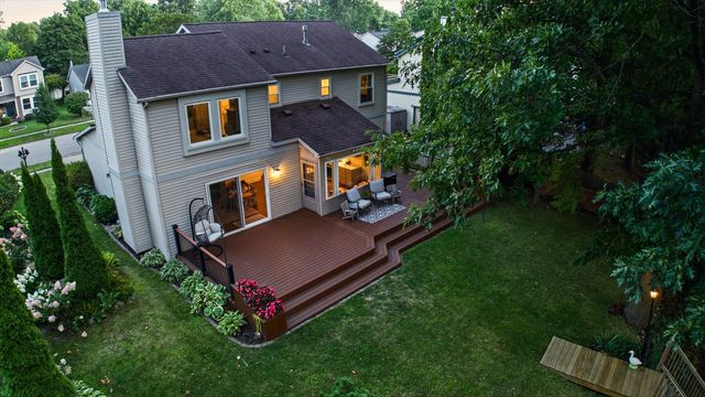 7963 Lake Crest Drive, Ypsilanti Twp, MI 48197