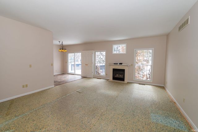 806 Copperfield Drive, South Bend, IN 46614