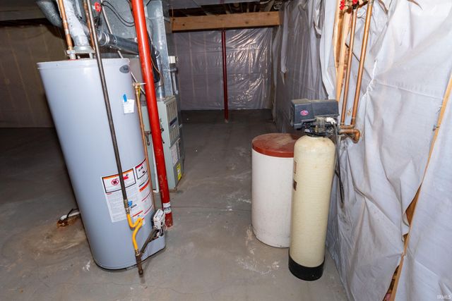 806 Copperfield Drive, South Bend, IN 46614