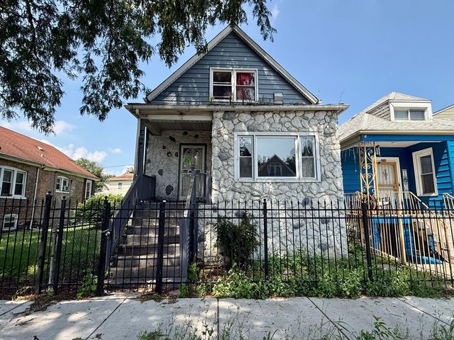 2040 W 67th Place, Chicago, IL 60636