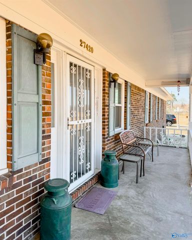 27420 Thach Road, Athens, AL 35613