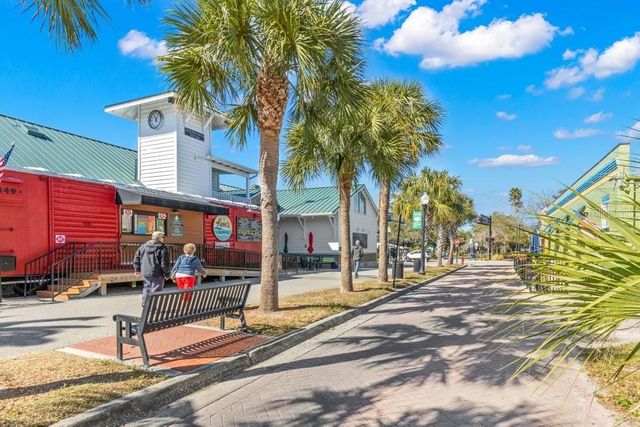 400 GLENNES LANE 107, Dunedin, FL 34698