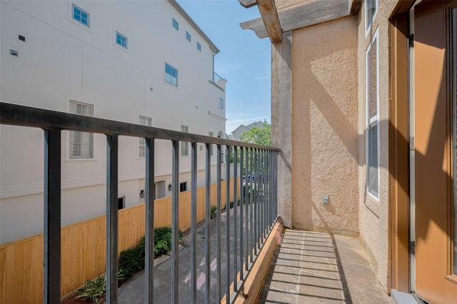 2121 Harold Street B, Houston, TX 77098