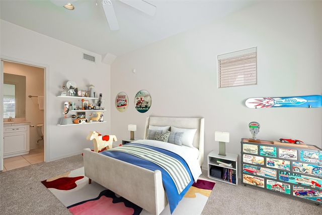 2121 Harold Street B, Houston, TX 77098