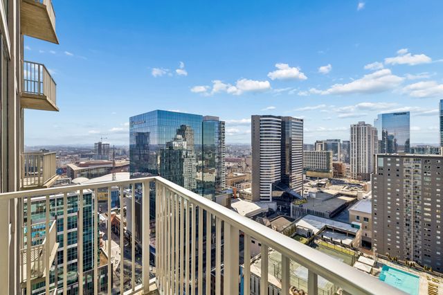 415 Church St Apt 2212, Nashville, TN 37219