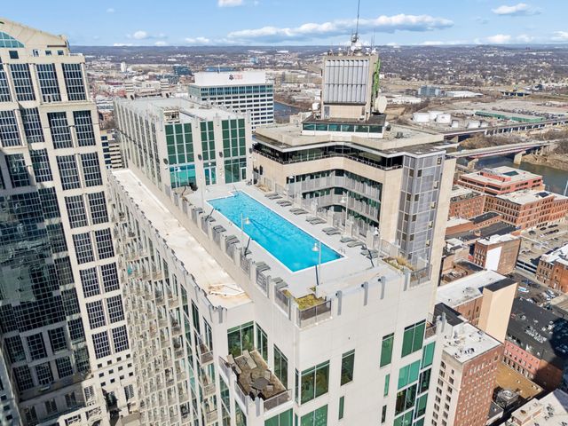 415 Church St Apt 2212, Nashville, TN 37219