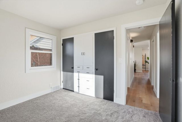 1422 E 9TH Ave, Spokane, WA 99202