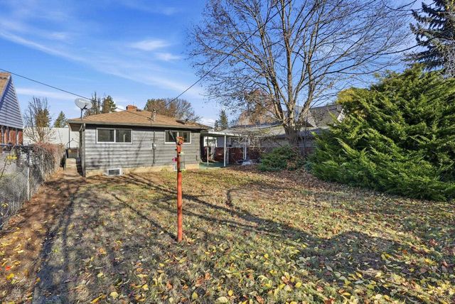 1422 E 9TH Ave, Spokane, WA 99202