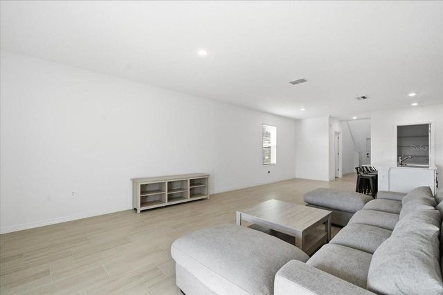 35212 GRAVELLY DRIVE, Zephyrhills, FL 33541