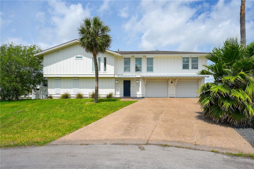 29 Whooping Crane, Rockport, TX 78382 — exterior