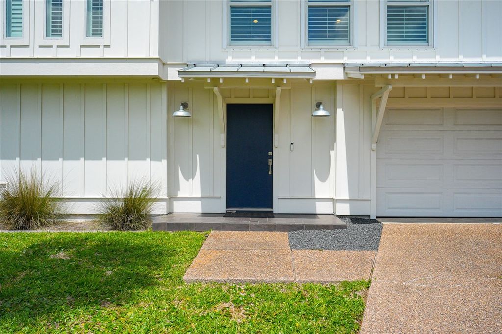 29 Whooping Crane, Rockport, TX 78382 — photo 3