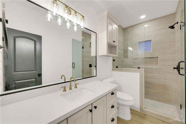 1107 E Acacia Drive, San Juan, TX 78589