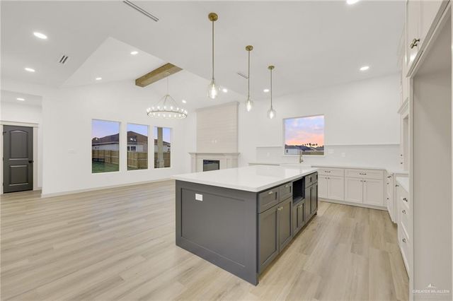 1107 E Acacia Drive, San Juan, TX 78589