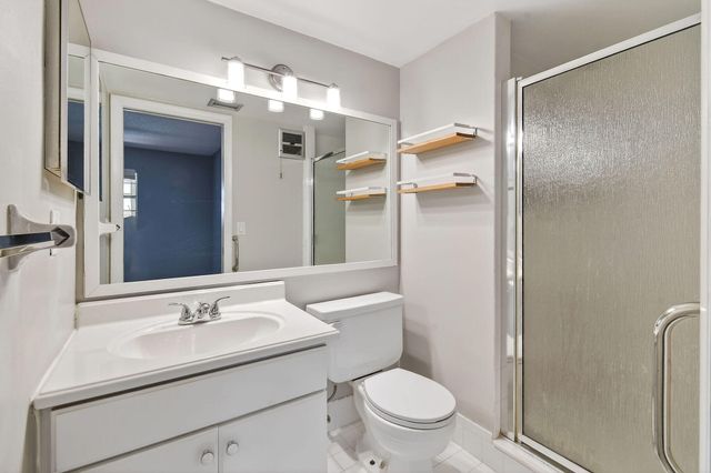 3150 Meridian Way S 7, Palm Beach Gardens, FL 33410