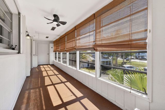 3150 Meridian Way S 7, Palm Beach Gardens, FL 33410