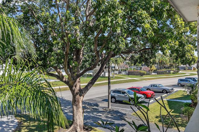 3150 Meridian Way S 7, Palm Beach Gardens, FL 33410