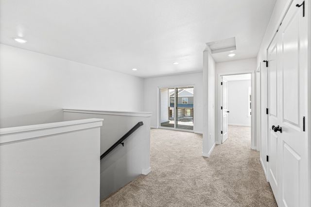 2301 Water Tower Pl, North Liberty, IA 52317