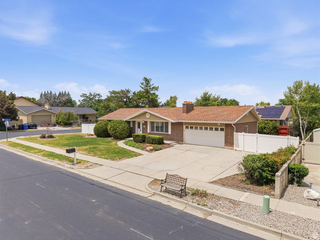 2506 W EASTON ST, Taylorsville, UT 84129