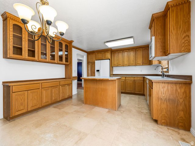 2506 W EASTON ST, Taylorsville, UT 84129