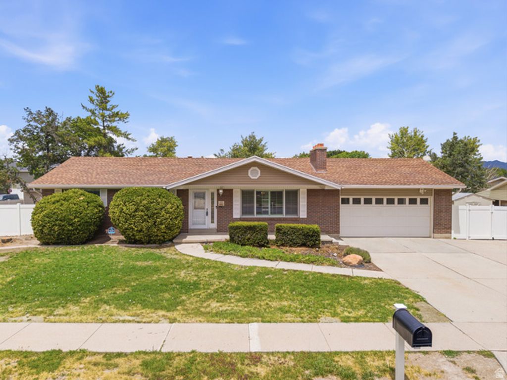 2506 W EASTON ST, Taylorsville, UT 84129