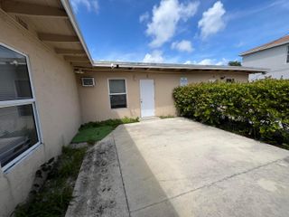 901 8th Street 3, West Palm Beach, FL 33401