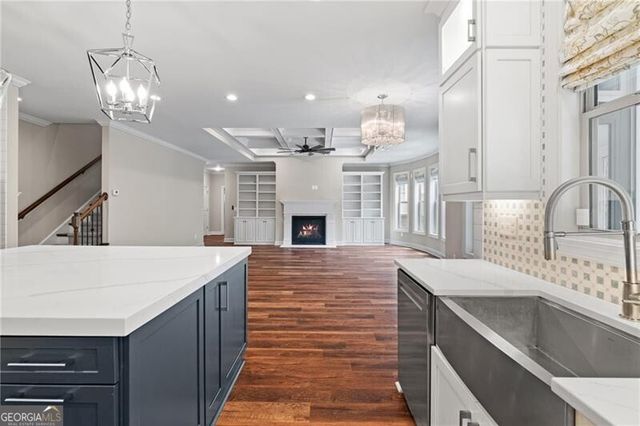 309 Peninsula Point, Canton, GA 30115