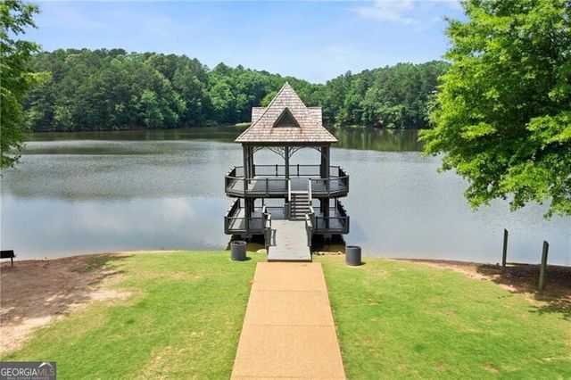 309 Peninsula Point, Canton, GA 30115