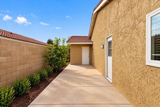 2905 Indian Canyon Court, Highland, CA 92346