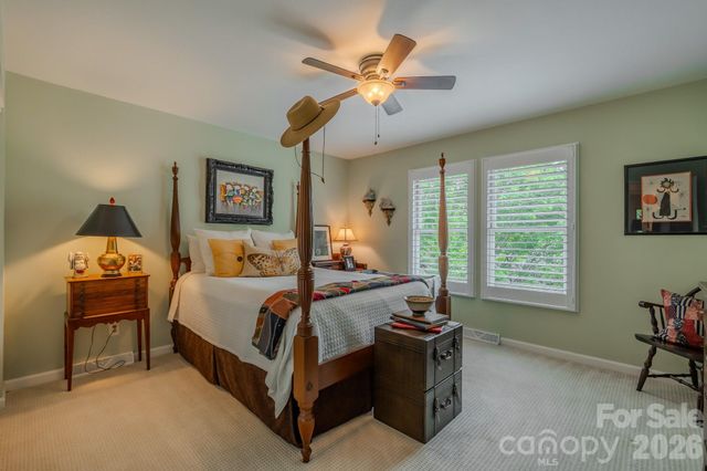 77 Chestnut Street 106, Tryon, NC 28782