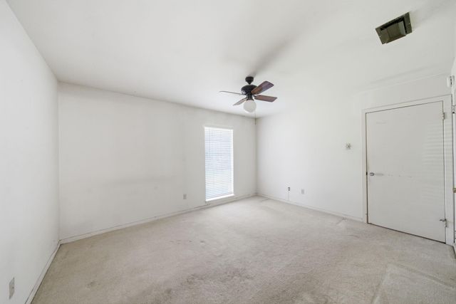 410 Vance Street, League City, TX 77573