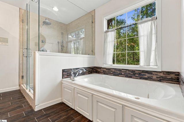 406 Stonewall Drive, Easley, SC 29642