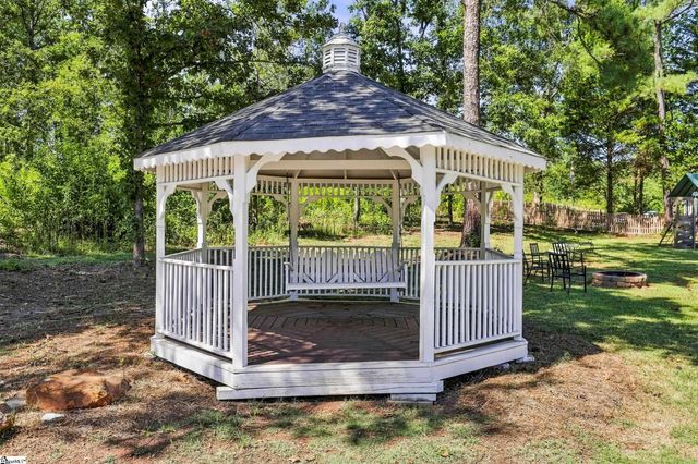 406 Stonewall Drive, Easley, SC 29642