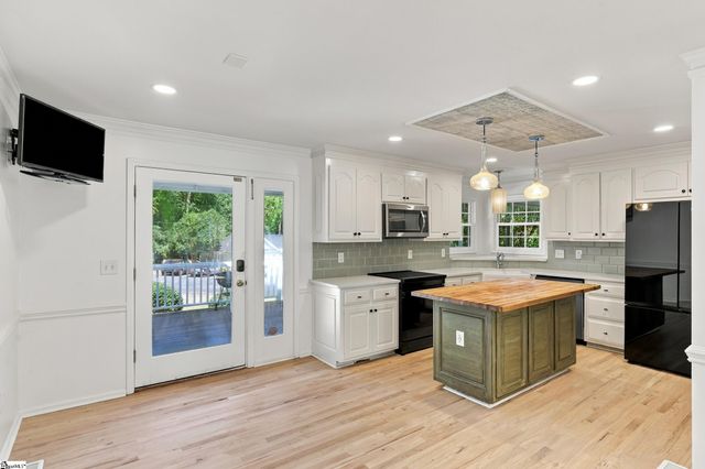 406 Stonewall Drive, Easley, SC 29642