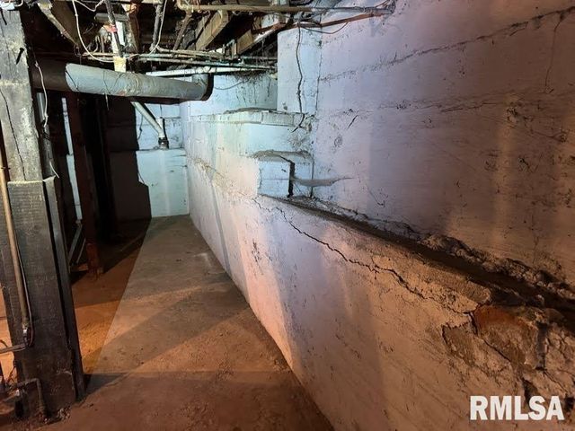 1503 W MILLMAN Street, Peoria, IL 61605