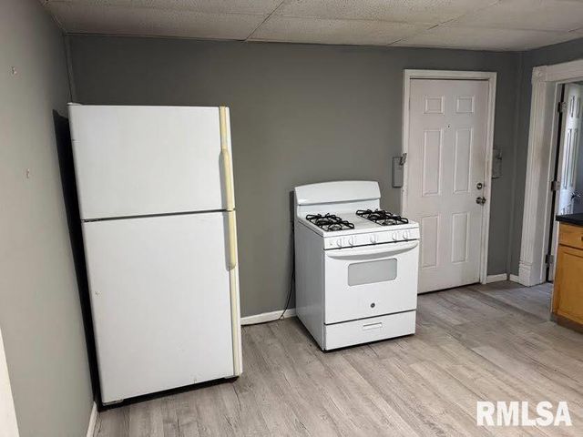 1503 W MILLMAN Street, Peoria, IL 61605