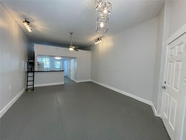 2305 W TEXAS AVENUE 5, Tampa, FL 33629
