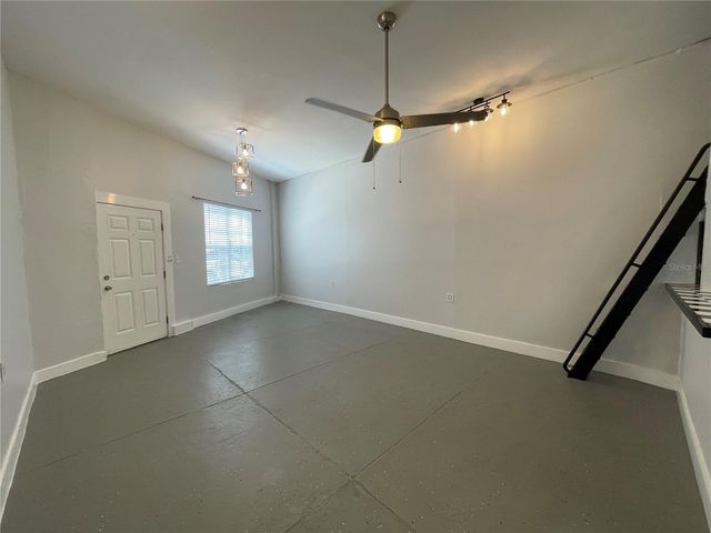 2305 W TEXAS AVENUE 5, Tampa, FL 33629