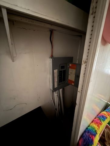 7443 Anderlan Road, The Colony, TX 75056